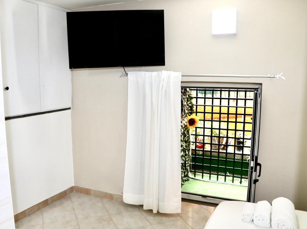House Relax Apartment Centro Di Napoli Buitenkant foto