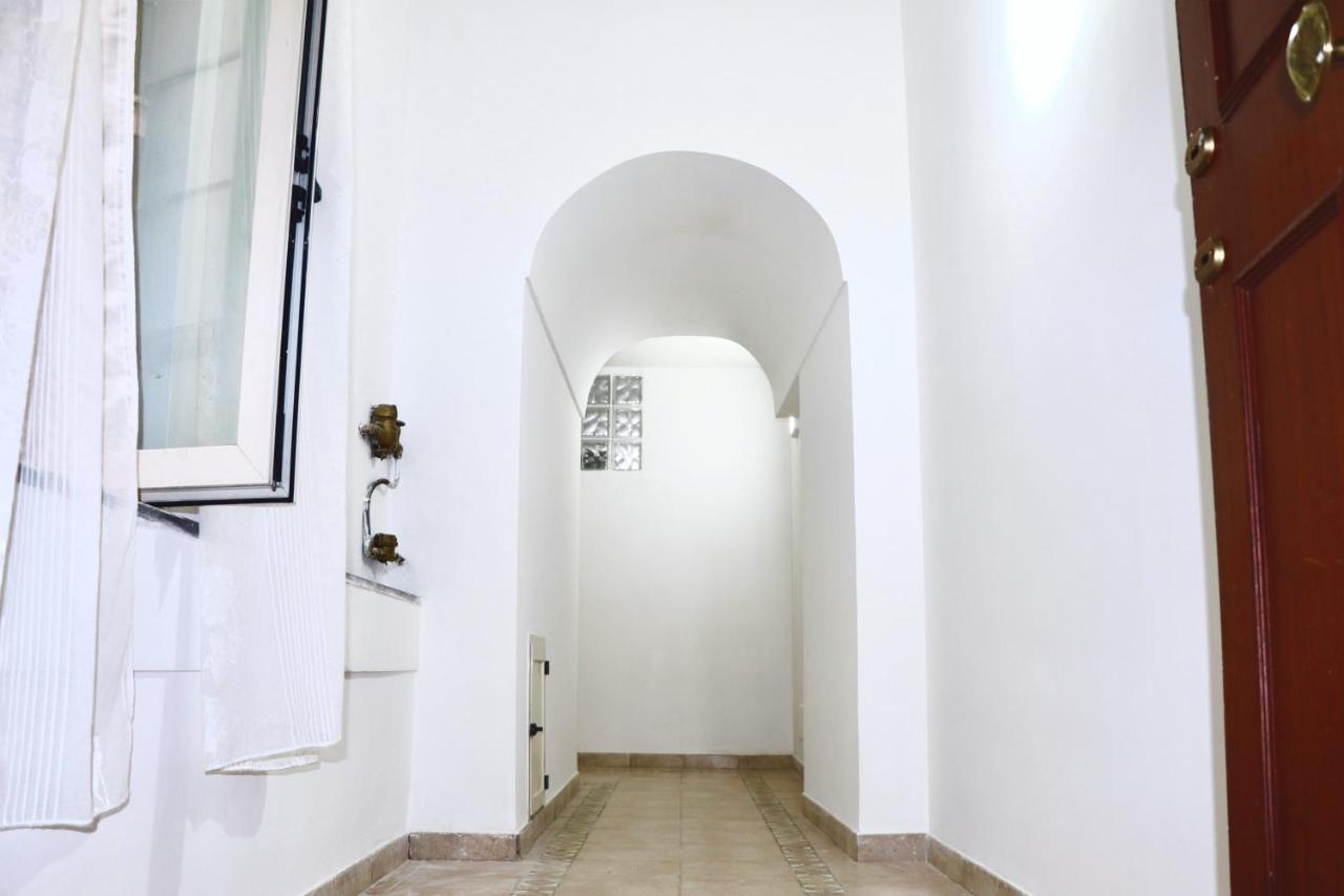 House Relax Apartment Centro Di Napoli Buitenkant foto