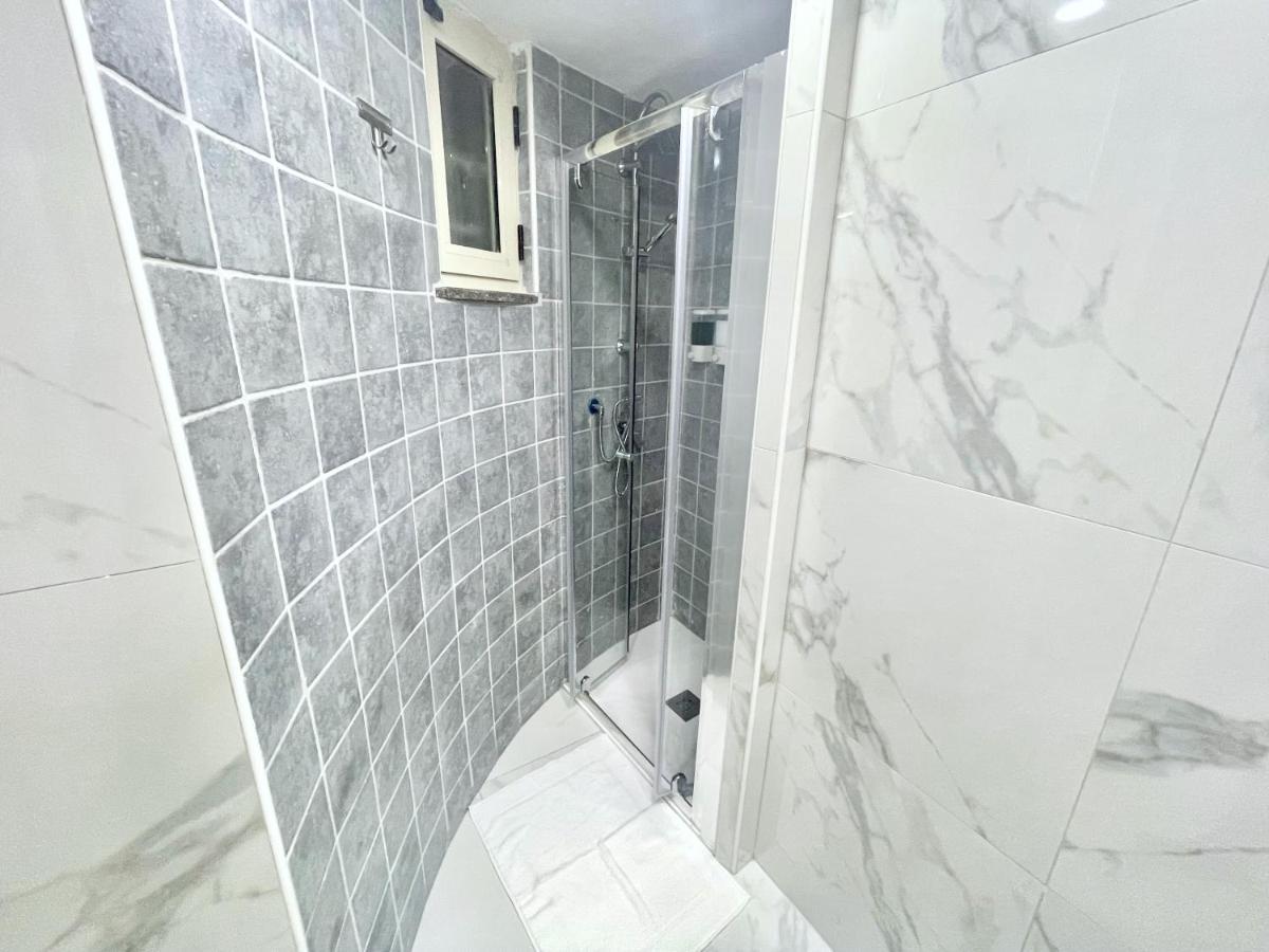 House Relax Apartment Centro Di Napoli Buitenkant foto